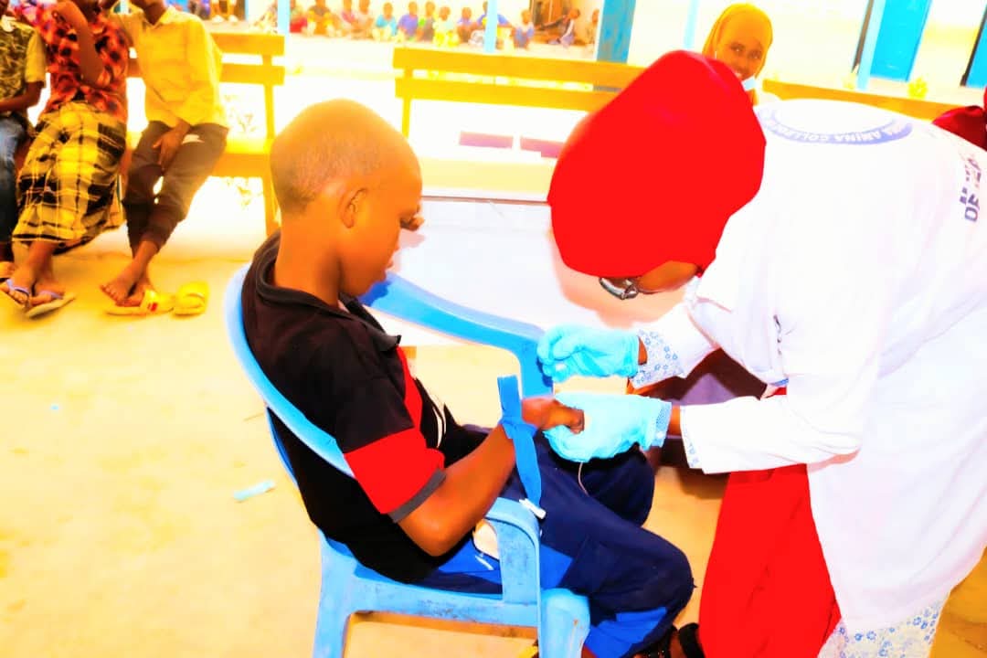 Recycling rubble into resilient shelters